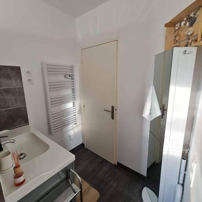 Photo of Others in Cerons