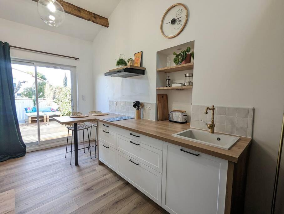 Photo of Kitchen in Saint-Nazaire