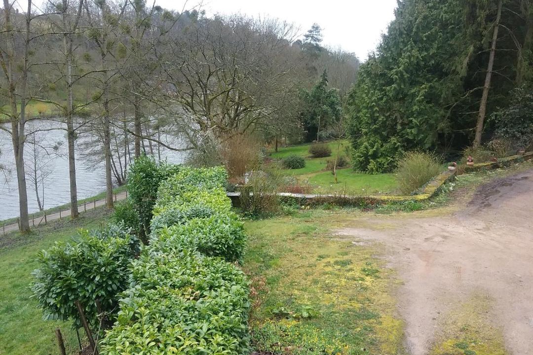 Photo of Others in L'Huisserie