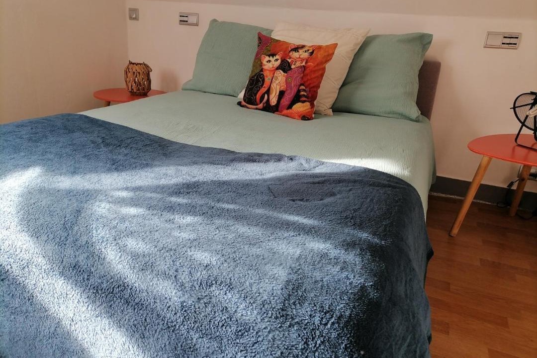 Photo of Bedroom in Sceaux-du-Gatinais