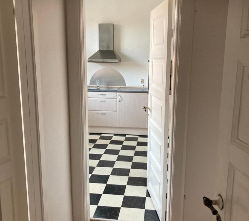 Photo of Others in Vemb