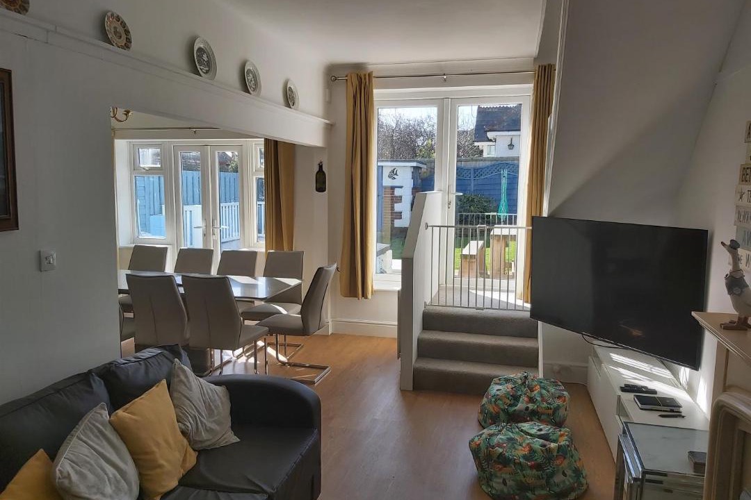 Photo of Others in Sandown