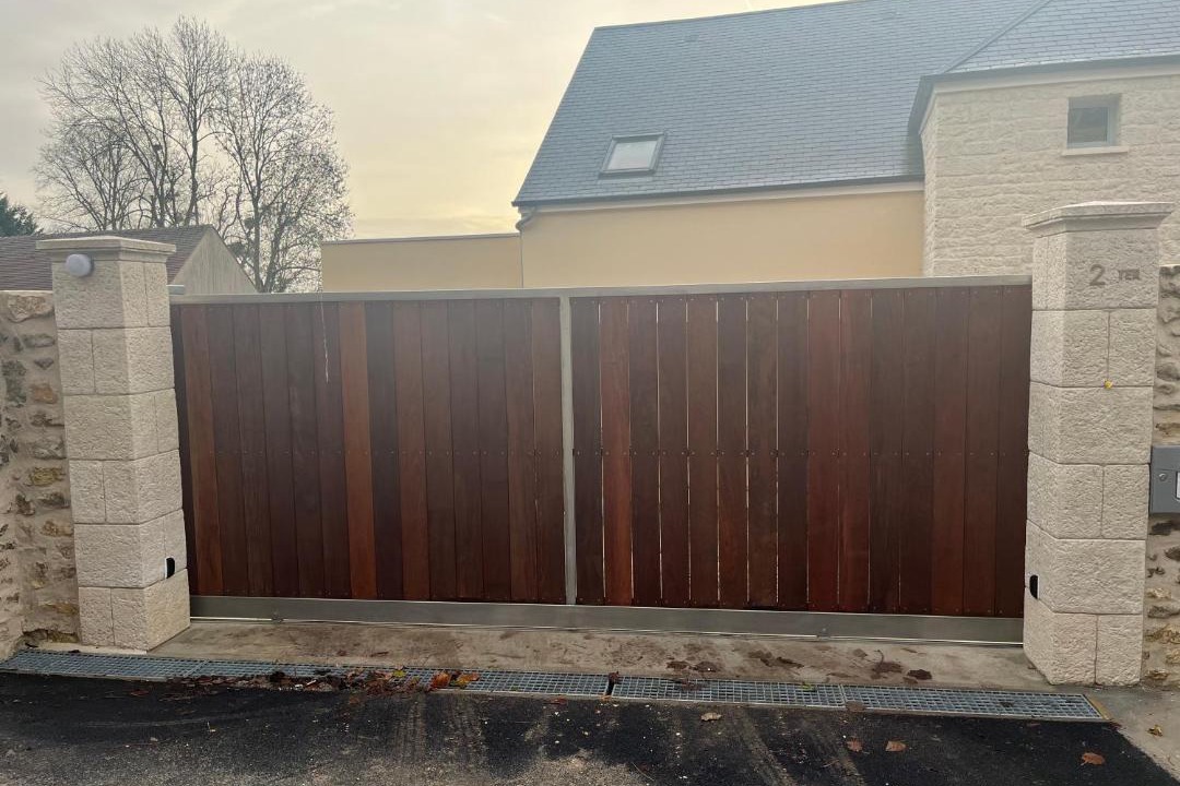 Photo of Buildings in Chaumont-en-Vexin