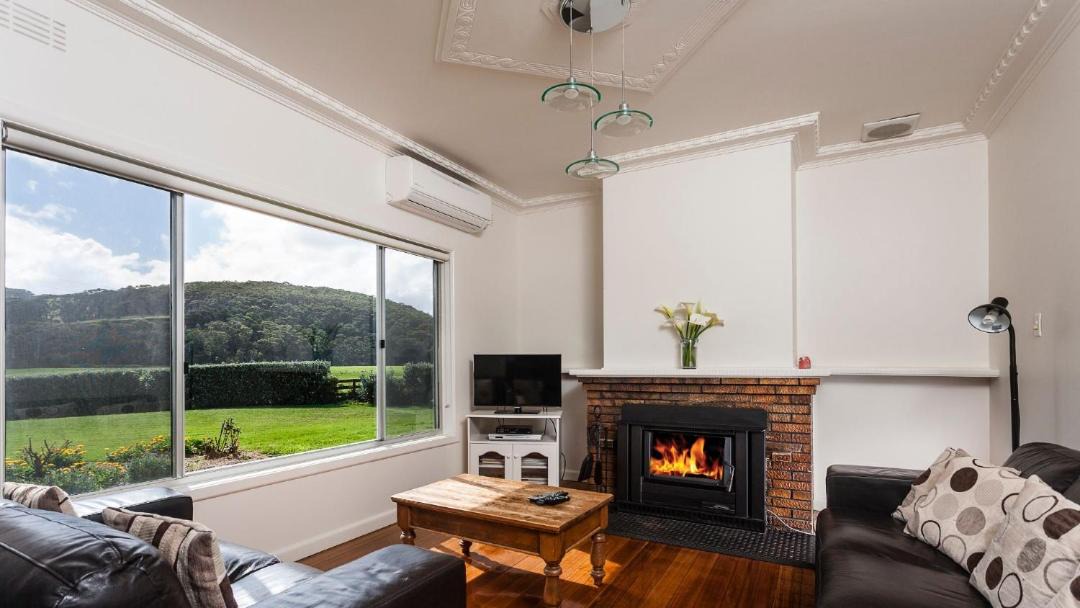 Photo of Others in Johanna