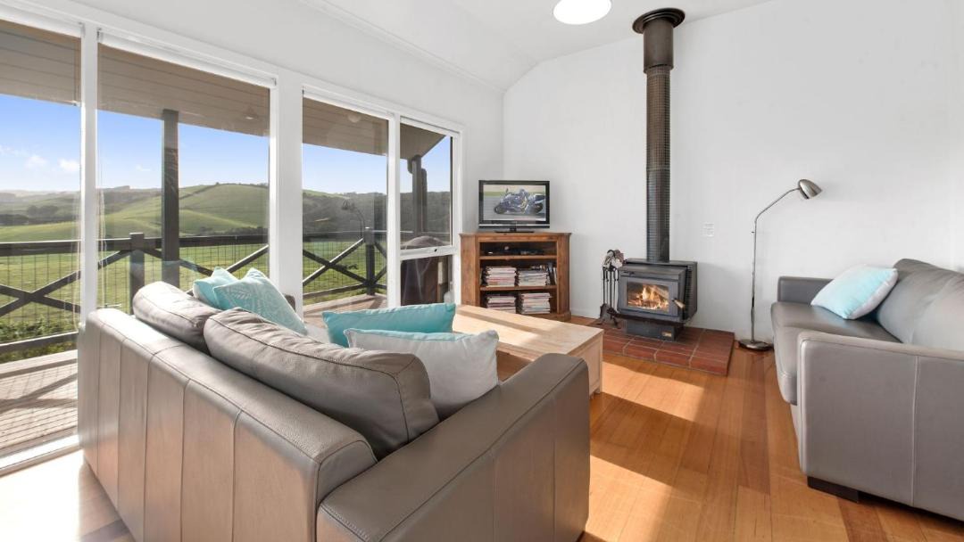 Photo of Others in Johanna