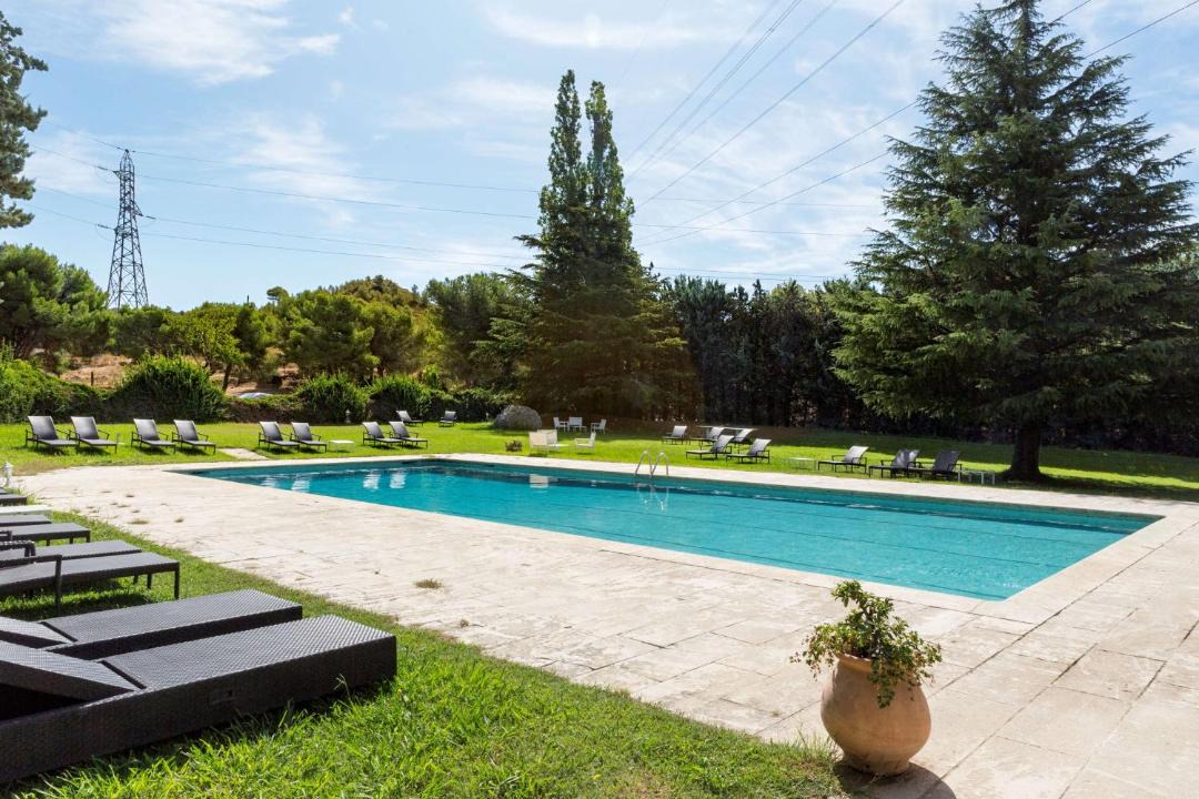 Photo of Others in Salon-de-Provence