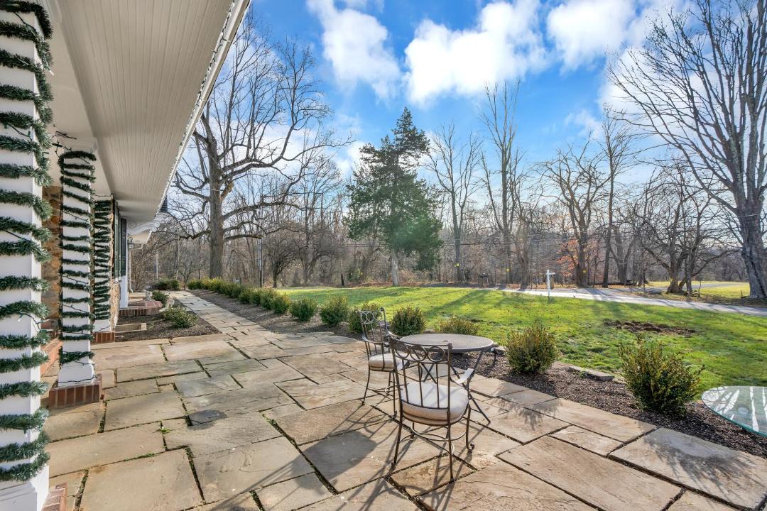Photo of Patio Balcony in Lambertville