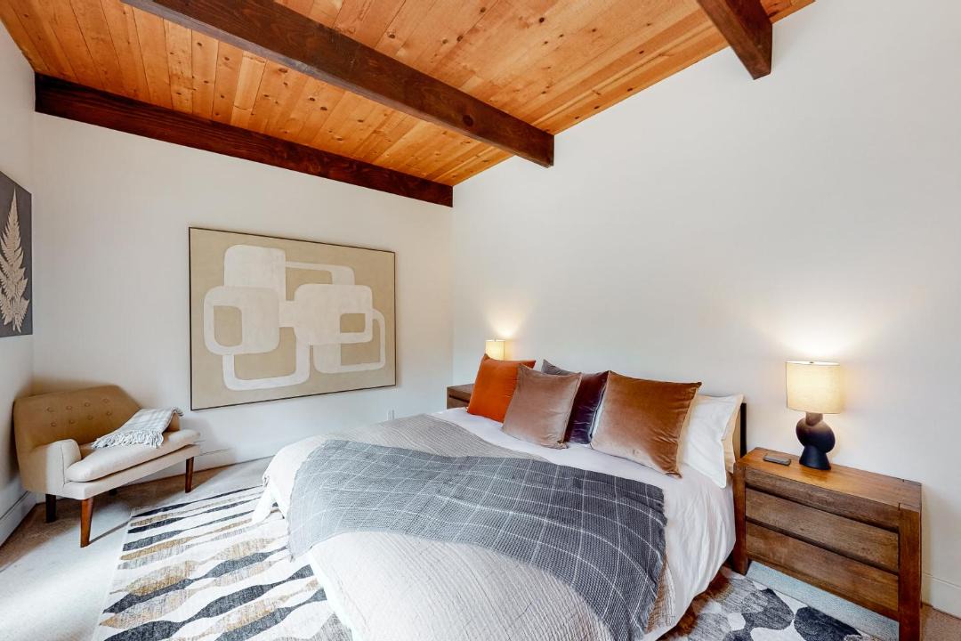 Photo of Others in Gualala