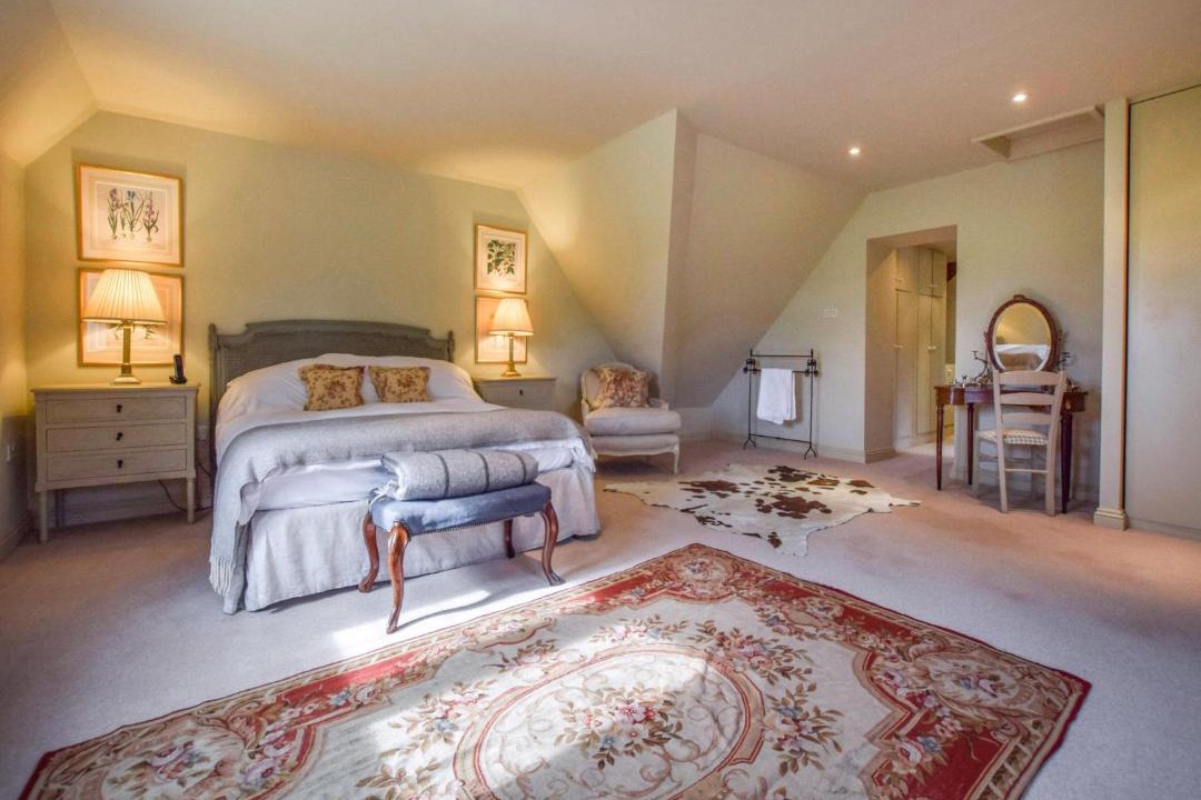 Photo of Others in Alderley