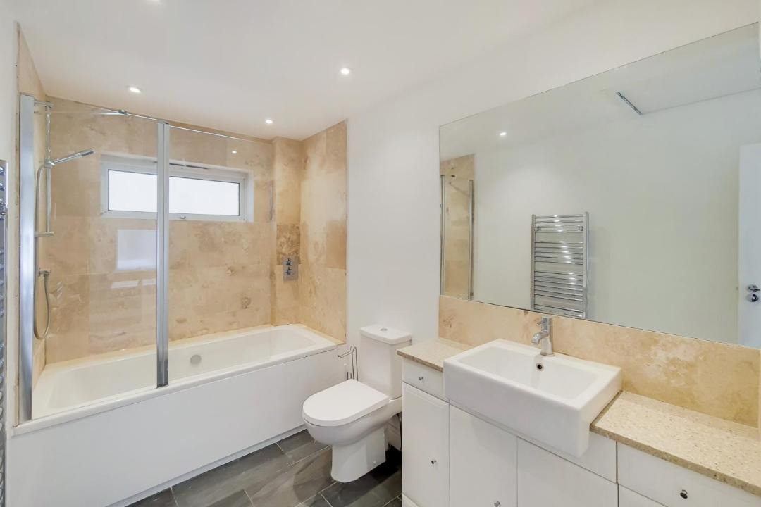 Photo of Bathroom in Sanderstead