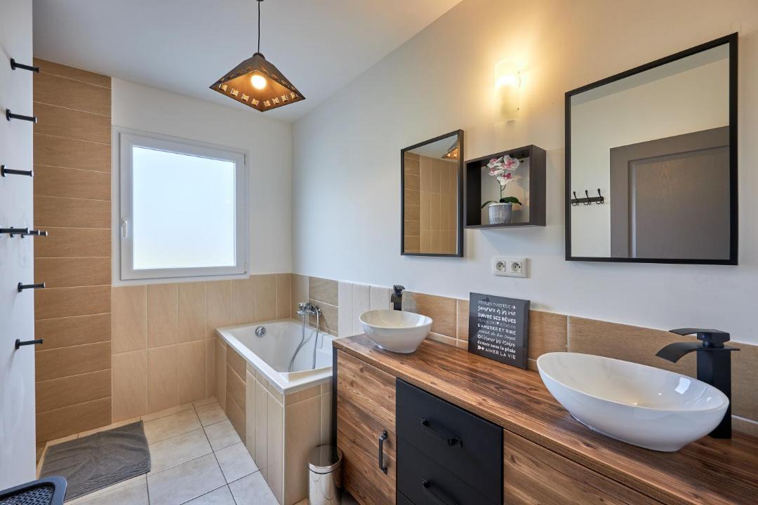 Photo of Others in Bricqueville-sur-Mer