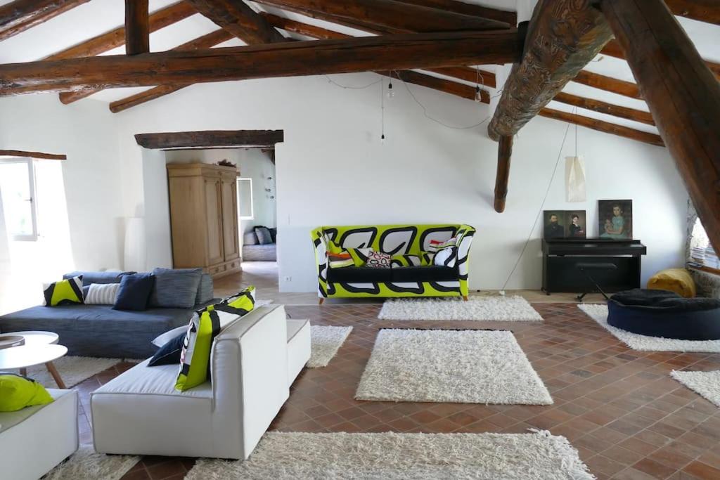 Photo of Livingroom in Colognac