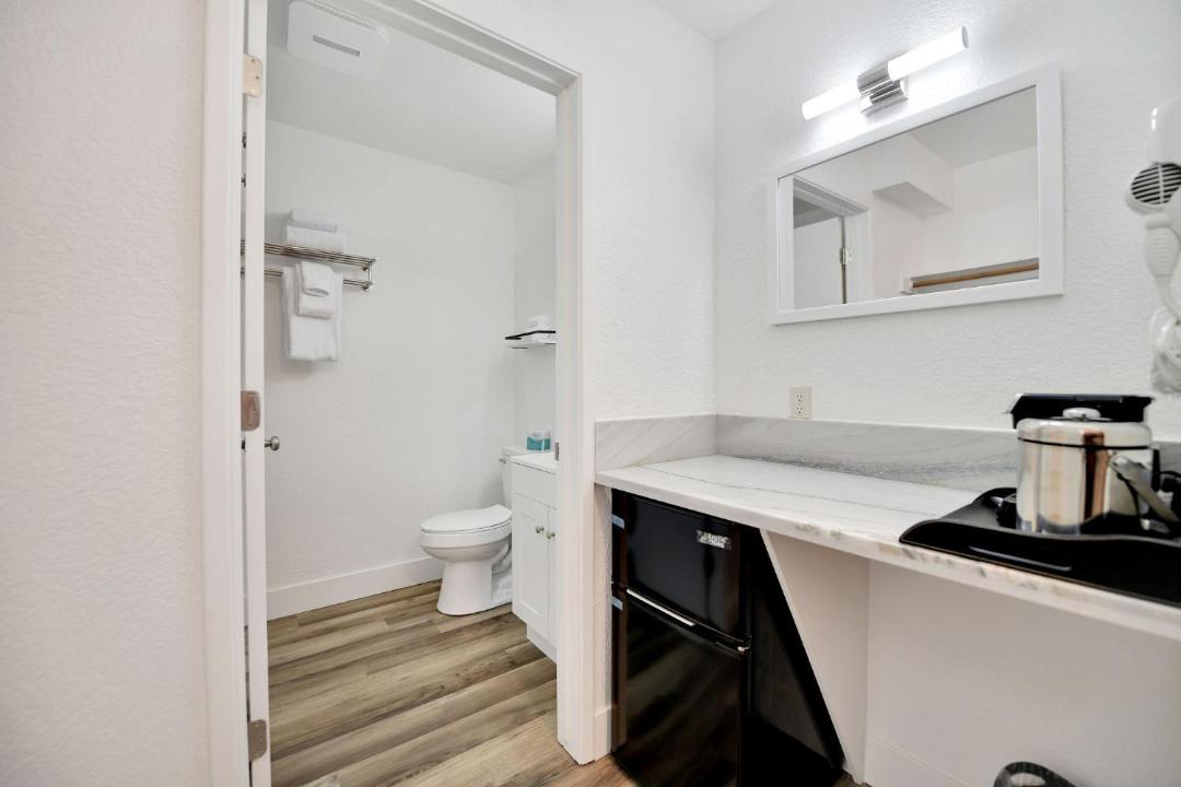 Photo of Bathroom in Glencoe