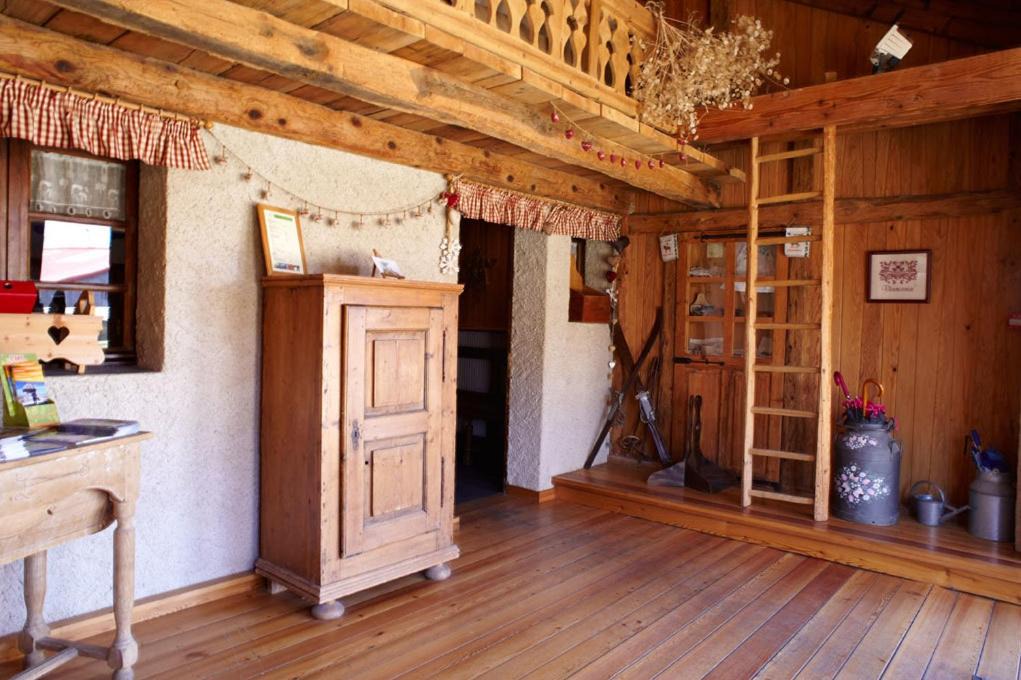 Photo of Others in Les Combes