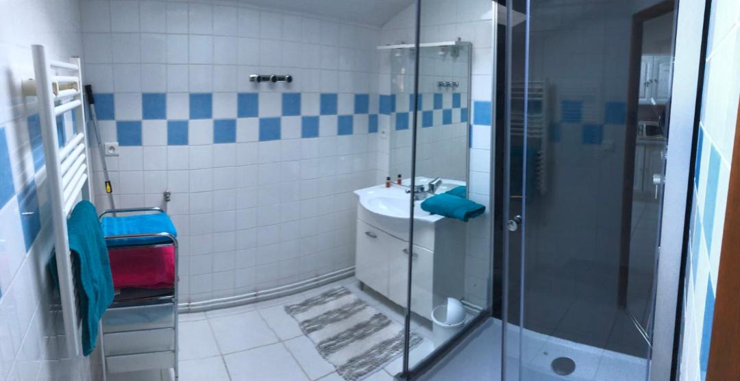 Photo of Bathroom in Marcilly-en-Gault