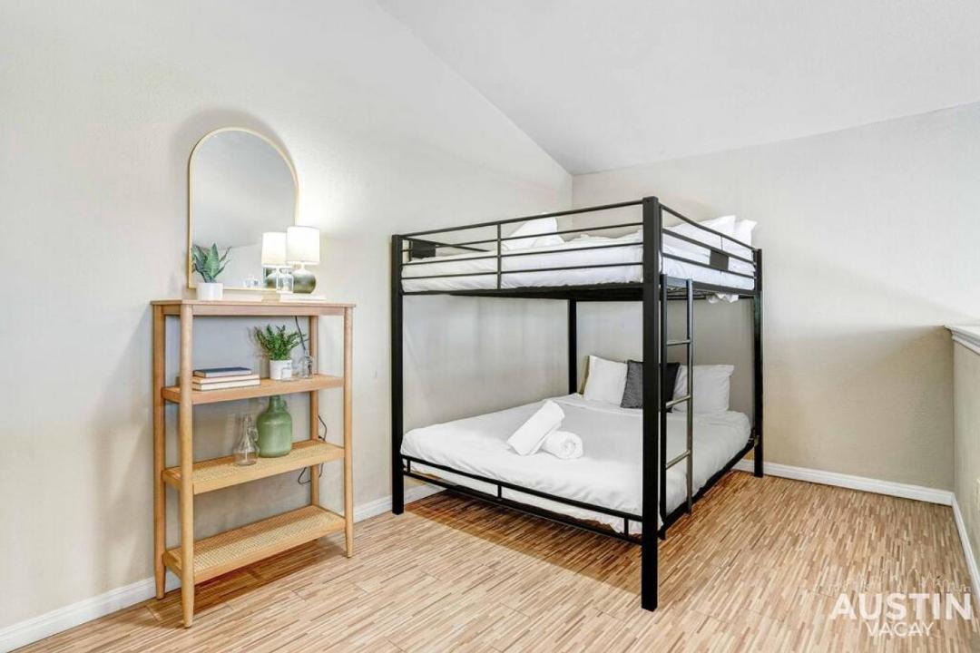 Photo of Bedroom in West Campus
