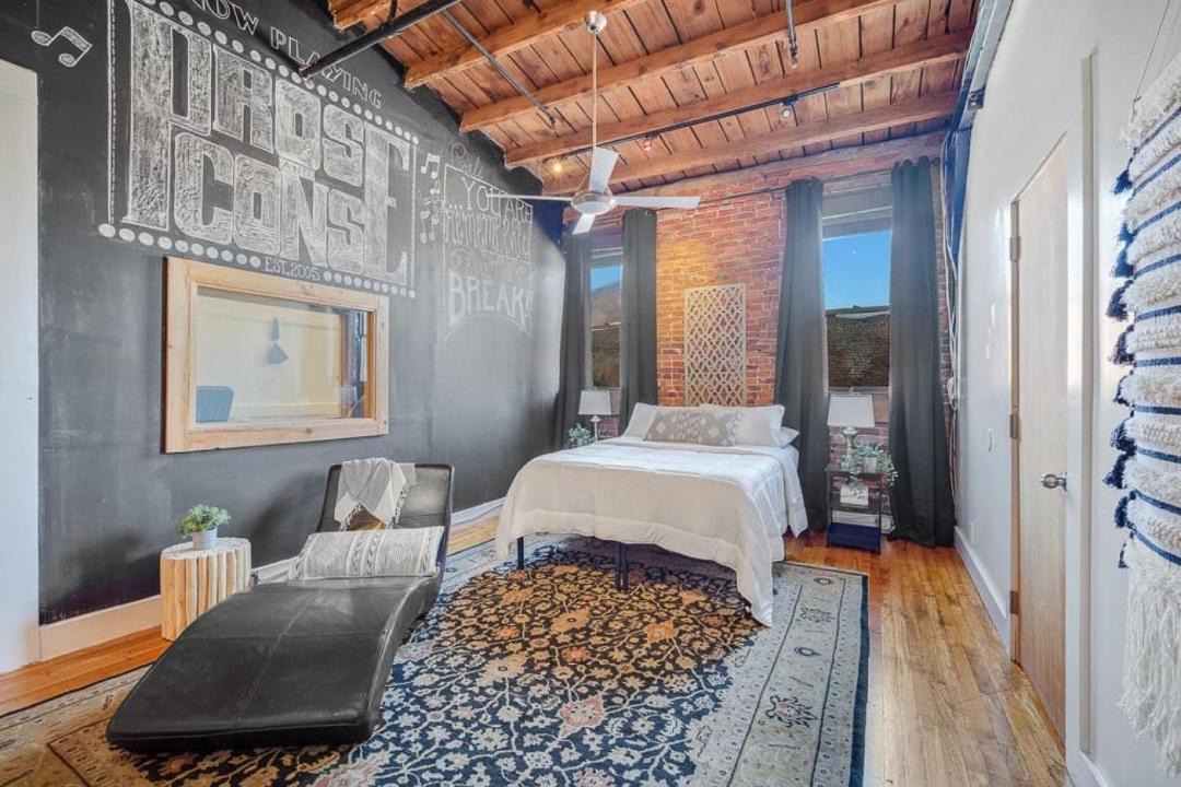 Photo of Others in Norris Square