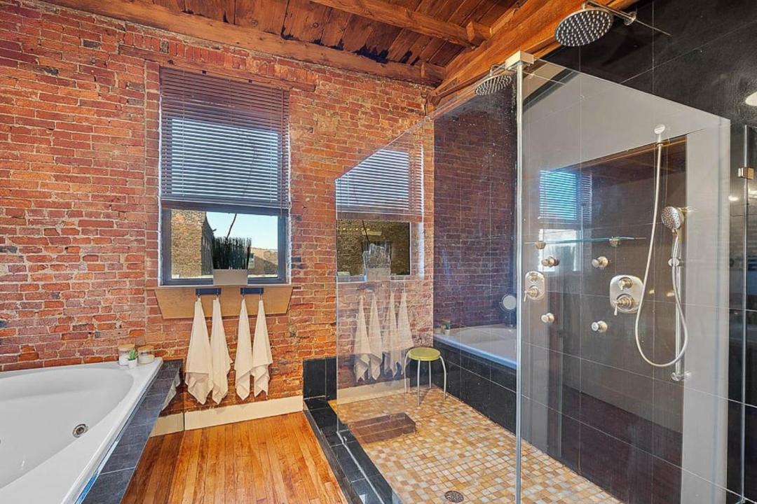 Photo of Others in Norris Square