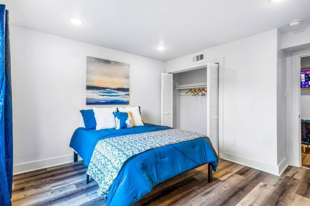 Photo of Bedroom in Old East Dallas
