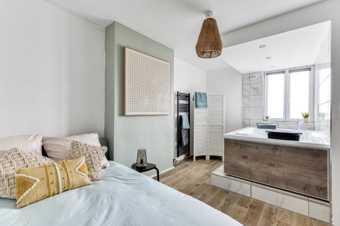 Photo of Bedroom in Bastide Saint-Louis