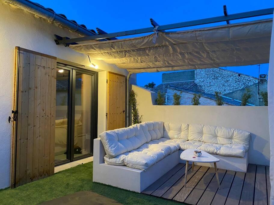 Photo of Patio Balcony in Tavel