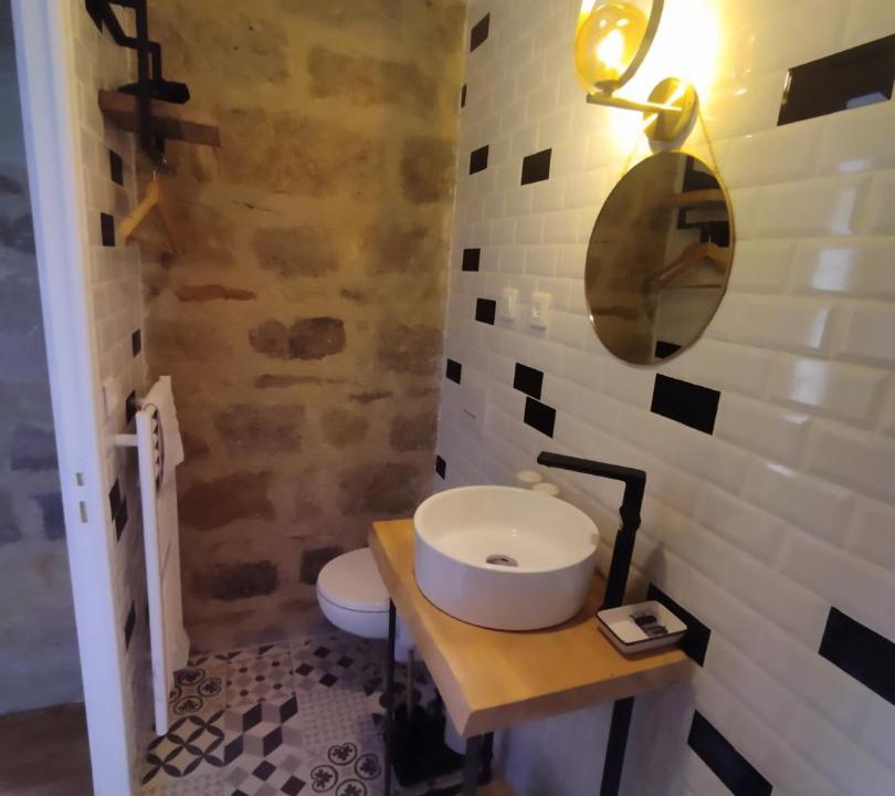 Photo of Bathroom in Cardaillac