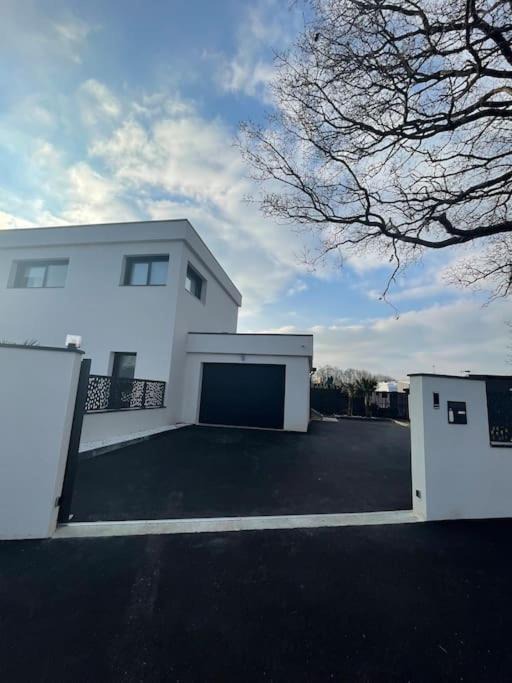 Photo of Buildings in Plomelin