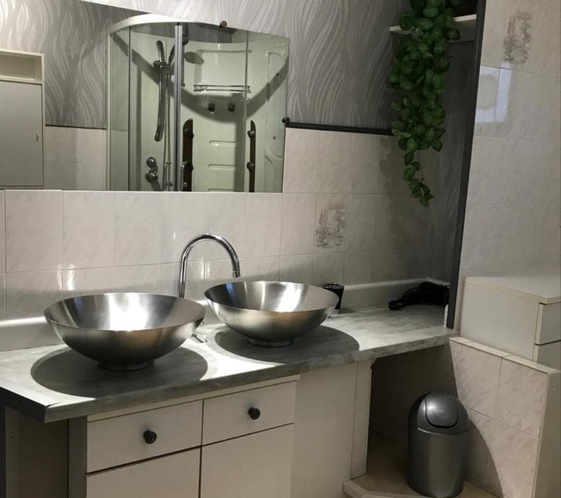 Photo of Kitchen in Hallines