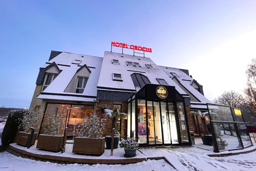 Photo of Others in Folie-Couvrechef