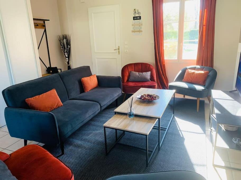 Photo of Livingroom in Noizay