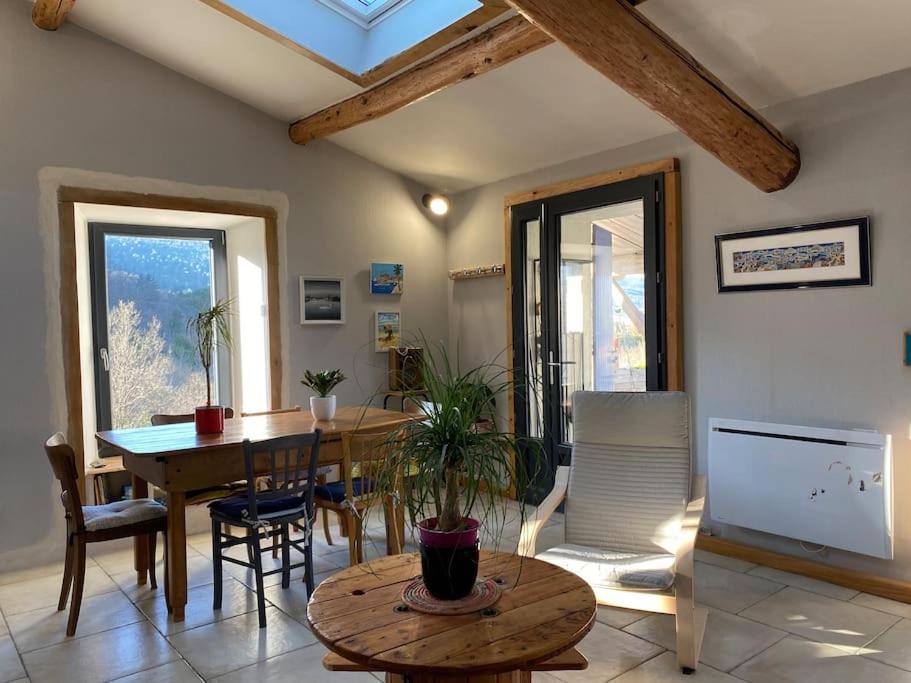 Photo of Livingroom in Anduze