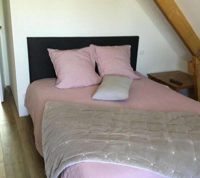 Photo of Others in Janze