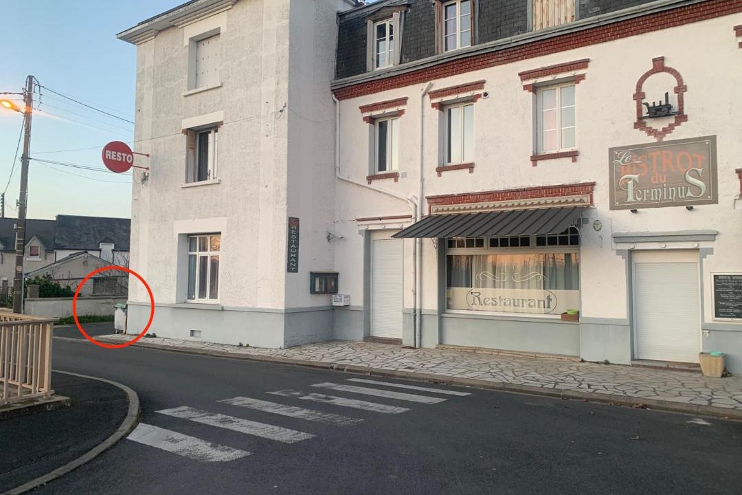 Photo of Buildings in Nazelles-Negron