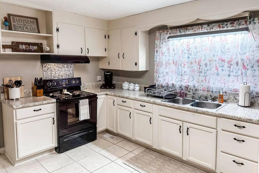 Photo of Kitchen in Anniston