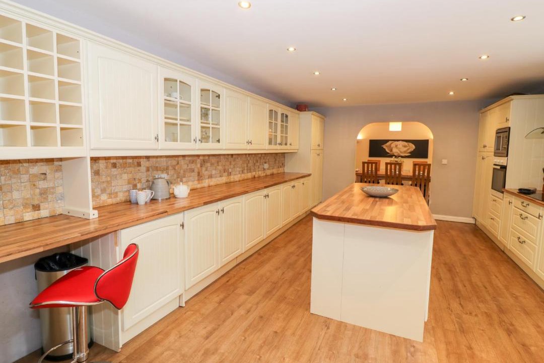 Photo of Others in Shatterford