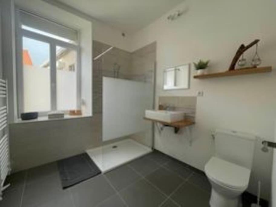 Photo of Others in Marquise