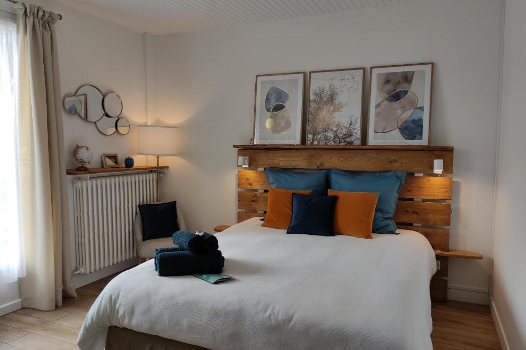 Photo of Others in Evry