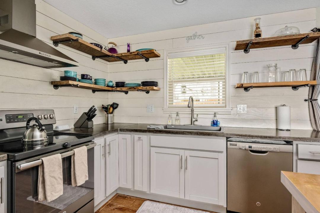 Photo of Kitchen in Hillsboro