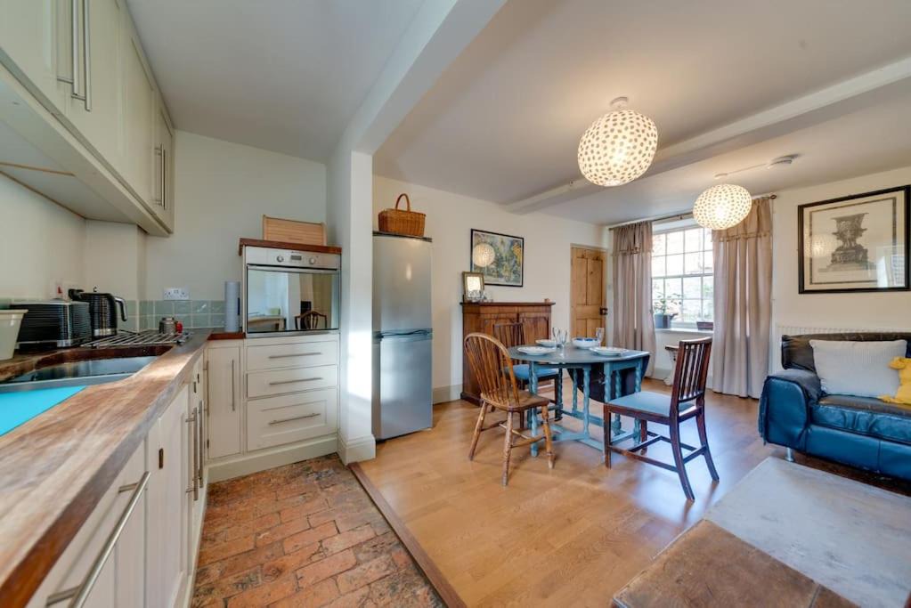 Photo of Livingroom in Oundle