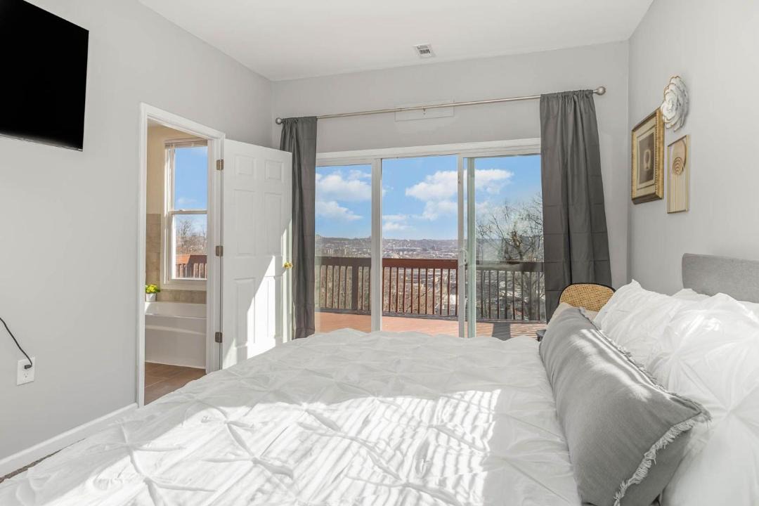 Photo of Others in East Price Hill