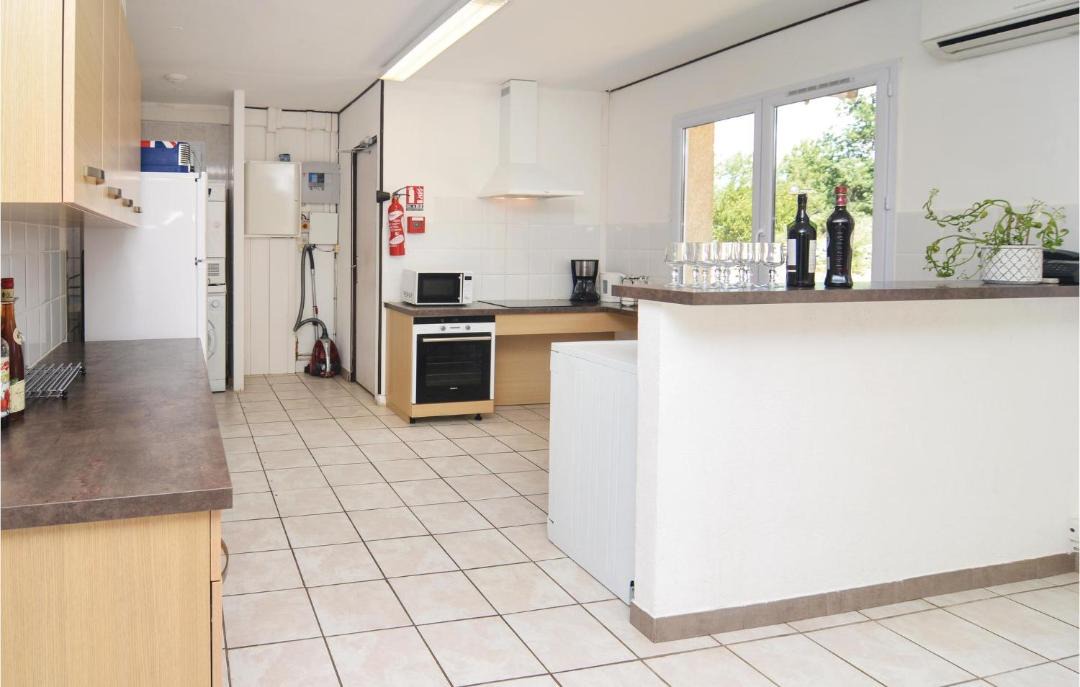 Photo of Kitchen in Courry