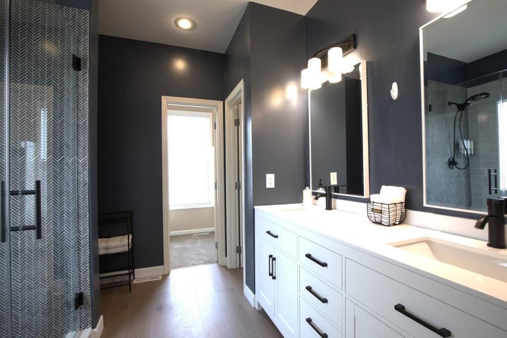 Photo of Others in Blue Springs