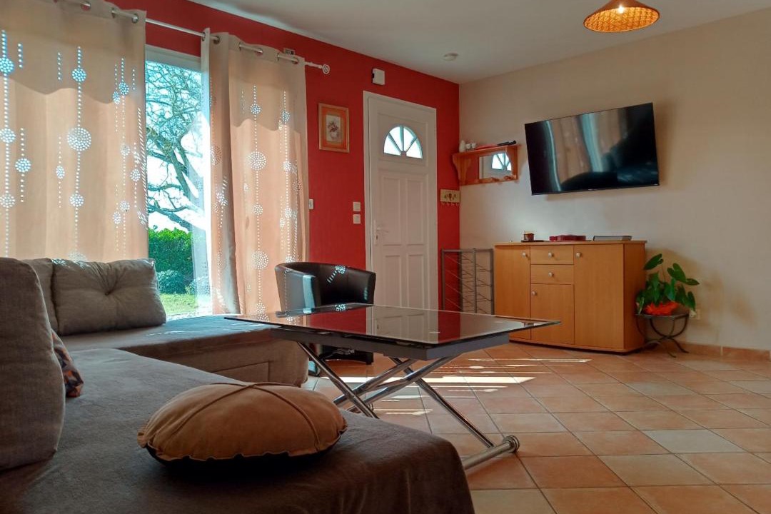 Photo of Livingroom in Anglade