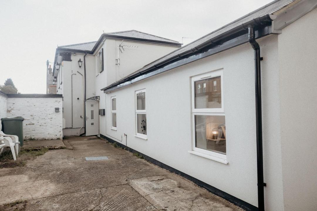 Photo of Others in Uxbridge South