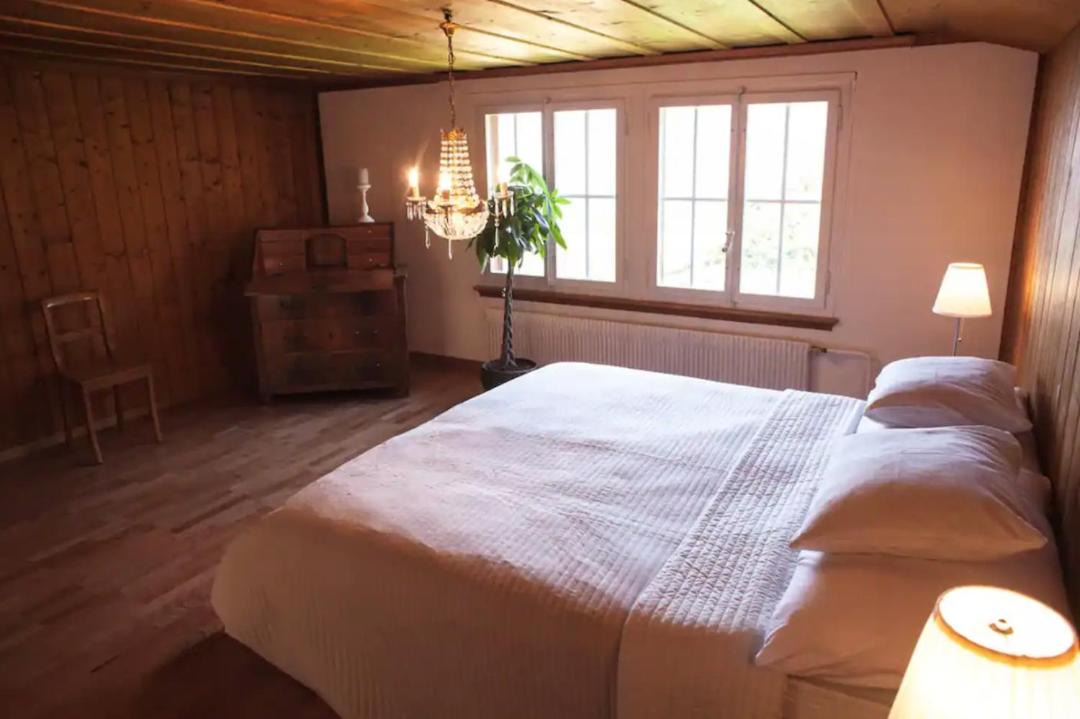 Photo of Bedroom in Krattigen