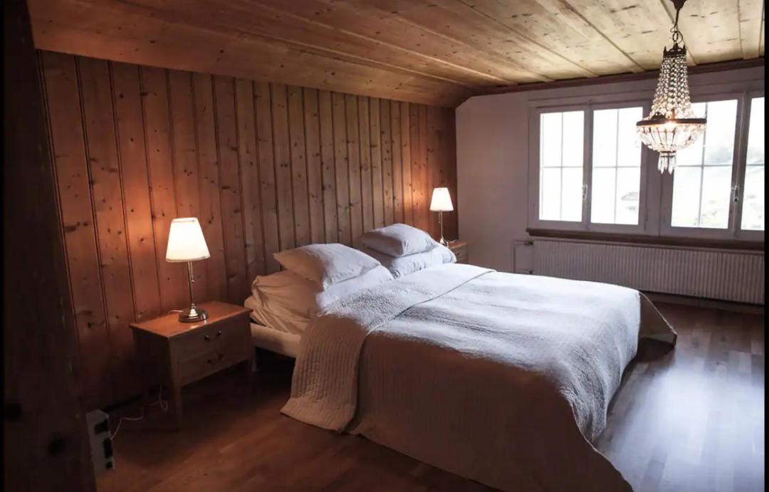 Photo of Bedroom in Krattigen