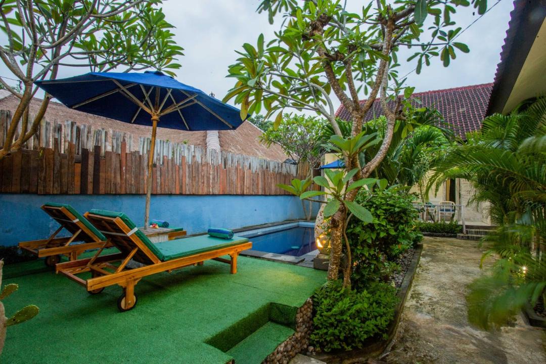 Photo of Others in Mushroom Bay