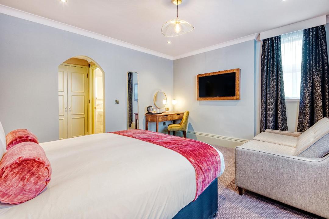Photo of Bedroom in Royal Tunbridge Wells