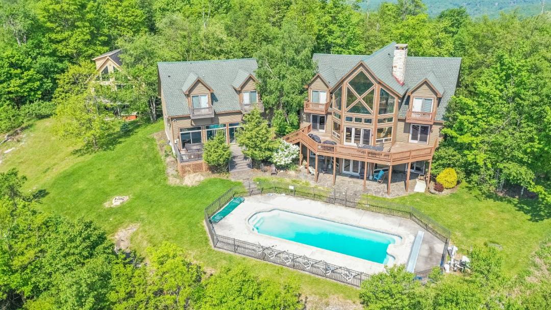 Photo of Outdoor in Mountainside