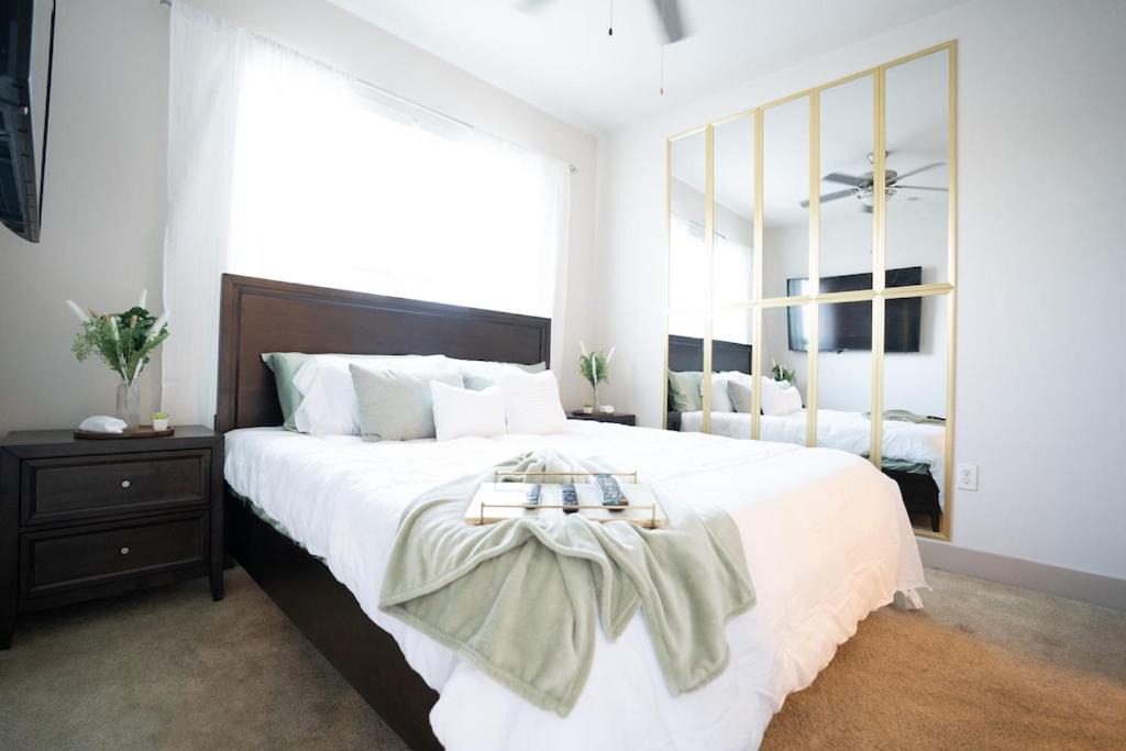 Photo of Bedroom in Brentwood